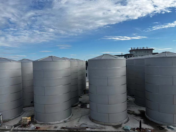 Factory Pictures